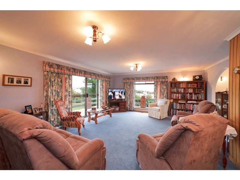 339 Murchison Highway, Somerset TAS 7322