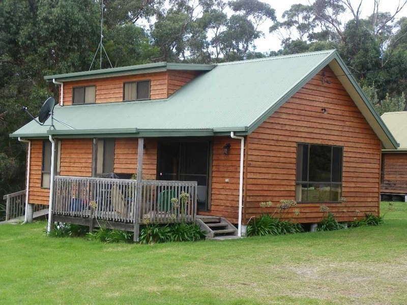 19 Kenelm Avenue, Sisters Beach TAS 7321