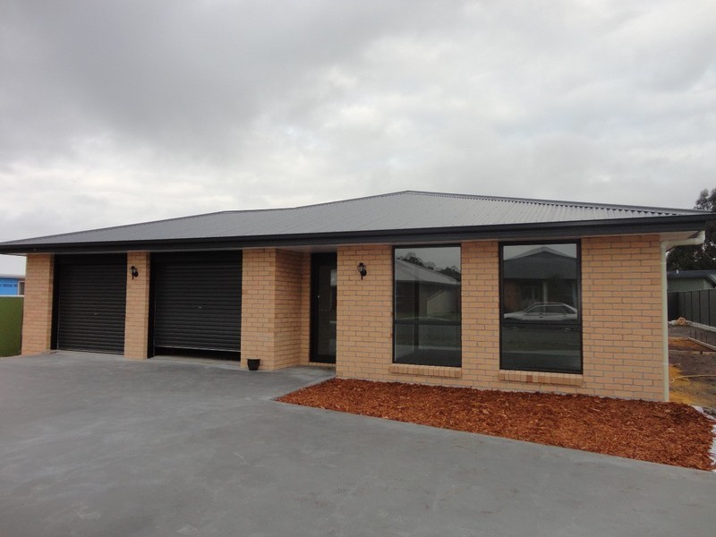 21 York Street, Wynyard TAS 7325