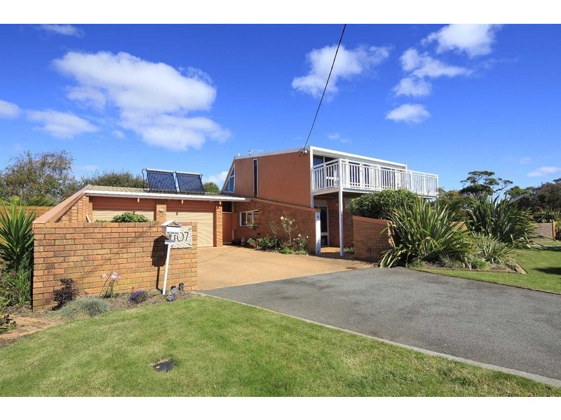 107 Old Bass Highway, Wynyard TAS 7325
