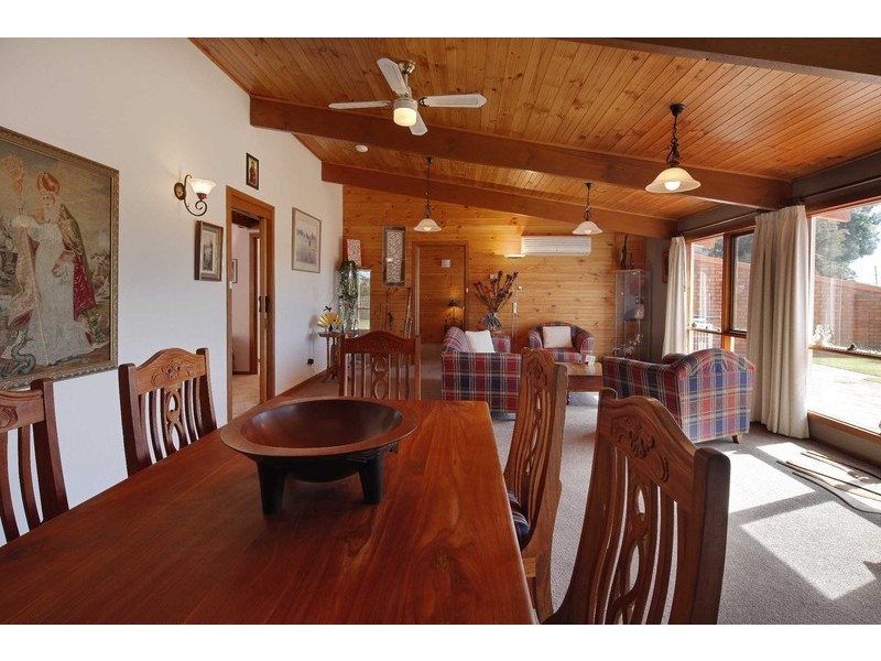 107 Old Bass Highway, Wynyard TAS 7325