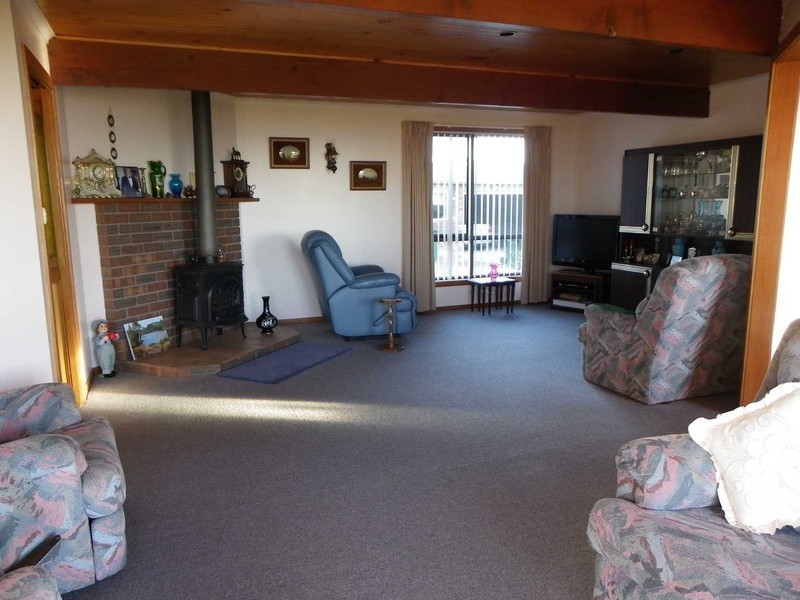 111 Old Bass Highway, Wynyard TAS 7325