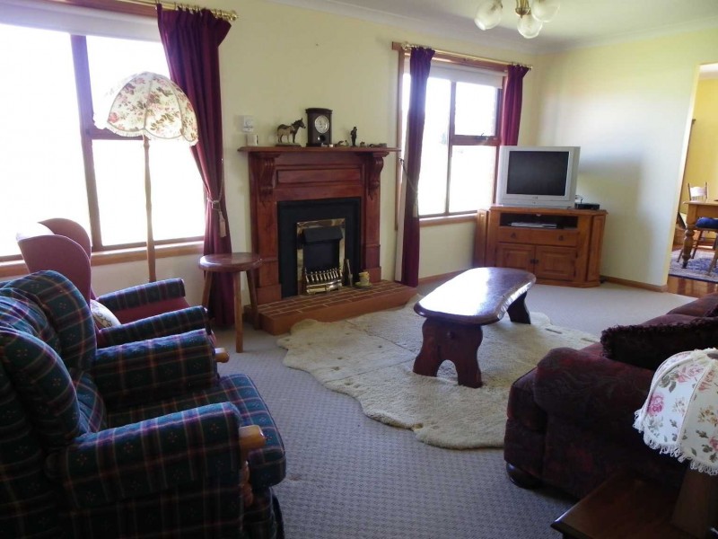 19 Bluewater Crescent, Wynyard TAS 7325