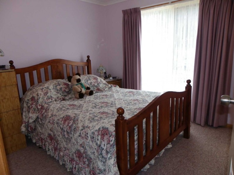 1 Henry Street, Somerset TAS 7322