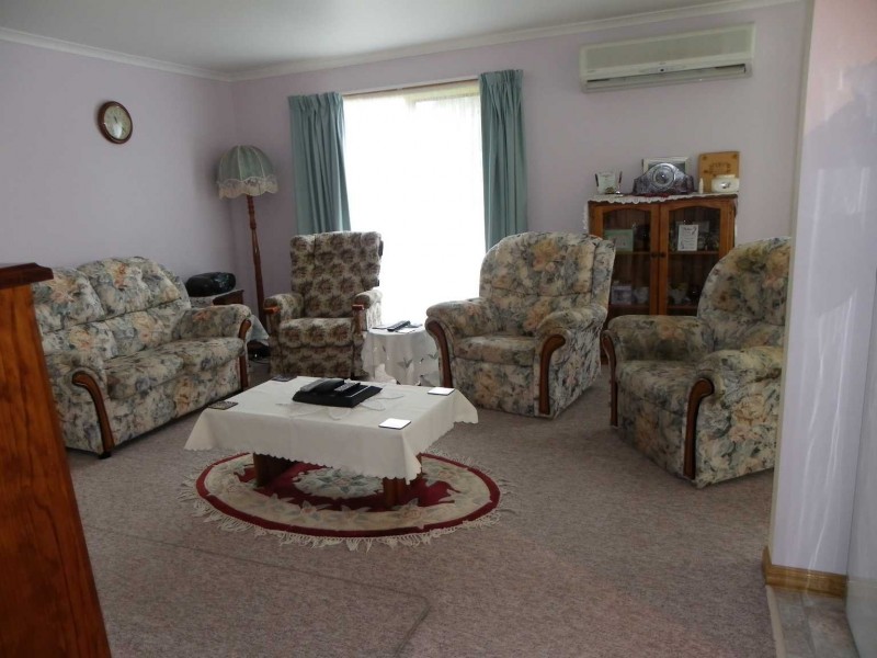 1 Henry Street, Somerset TAS 7322