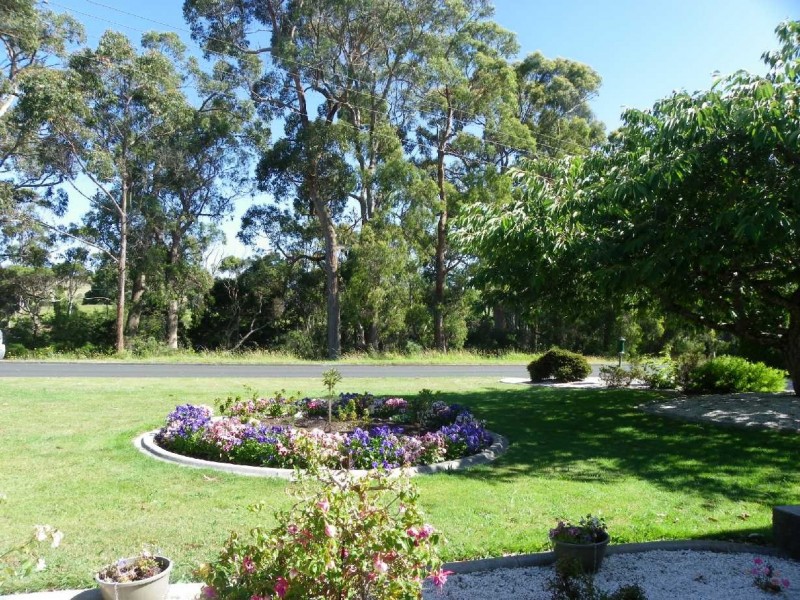 21 Esplanade, Wynyard TAS 7325