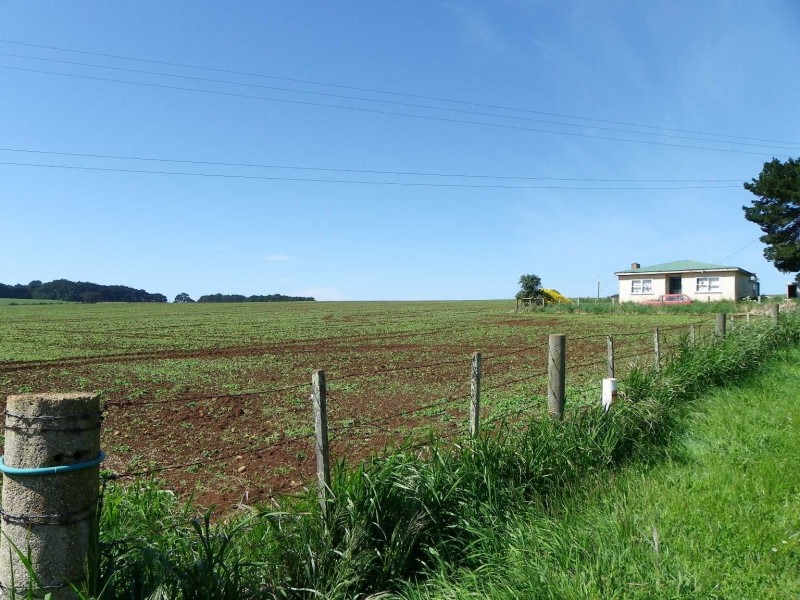 237 Tollymore Road, Table Cape TAS 7325