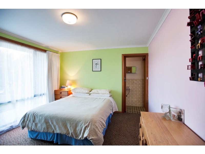 30 New Street, Wynyard TAS 7325