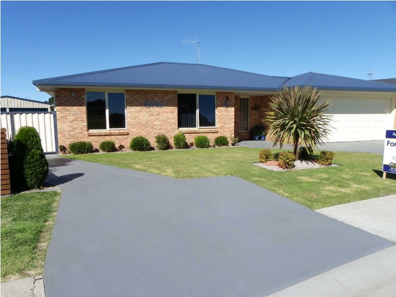 4 Sandy Crescent, Wynyard TAS 7325