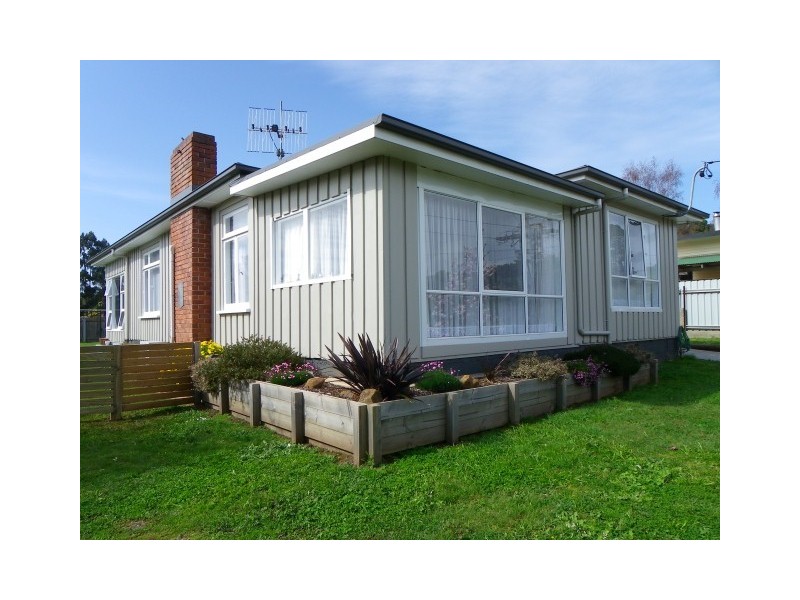 5 Back Cam Road, Somerset TAS 7322
