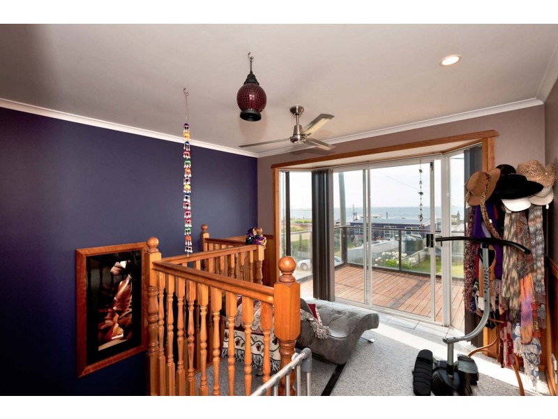 10 Barnett Street, Crayfish Creek TAS 7321