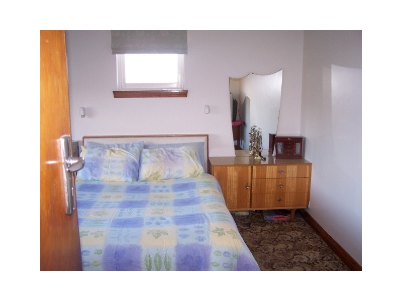 13 Esplanade, Somerset TAS 7322