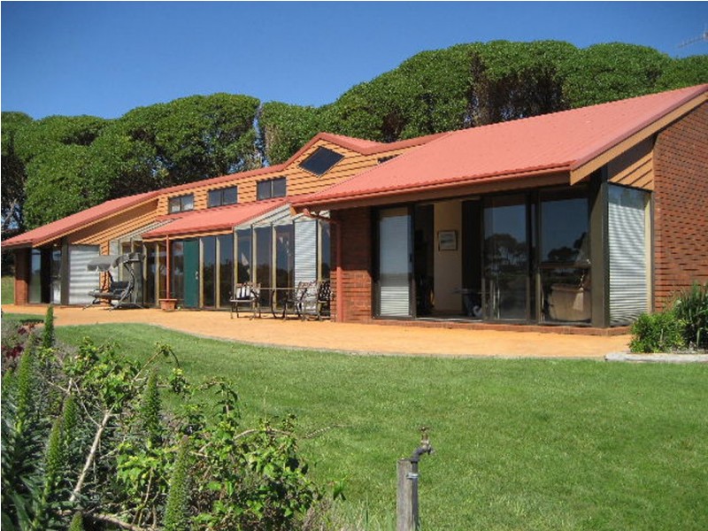 160 Tollymore Road, Table Cape, Wynyard TAS 7325