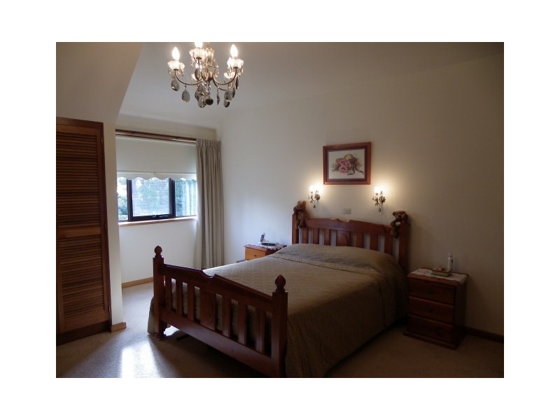 18 Esplanade, Wynyard TAS 7325