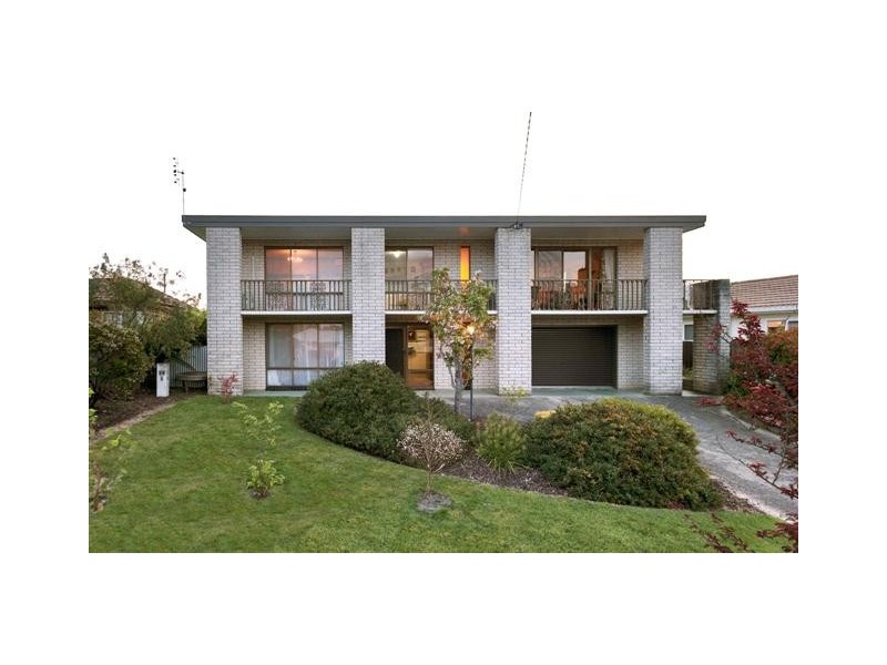 30 New Street, Wynyard TAS 7325