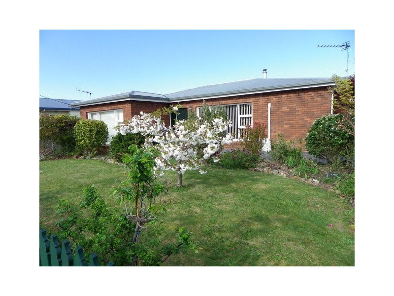 76 Saunders Street, Wynyard TAS 7325