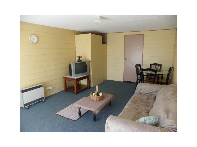 2/1 Station Street, Wynyard TAS 7325