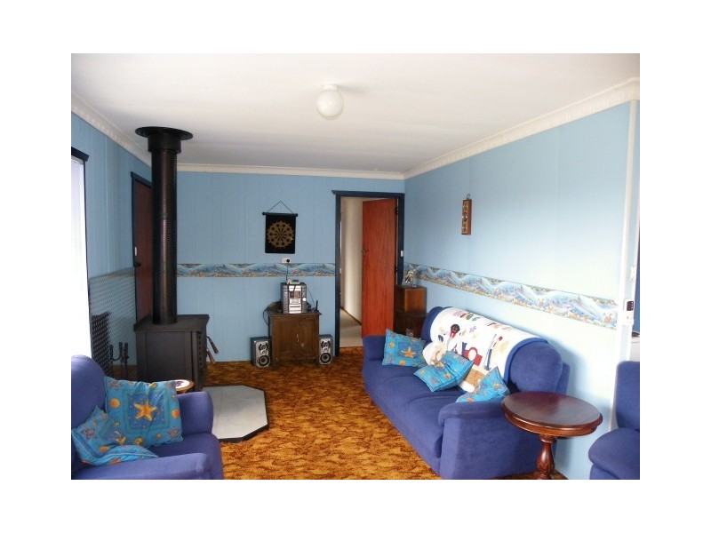 12 Irbys Circus, Sisters Beach TAS 7321