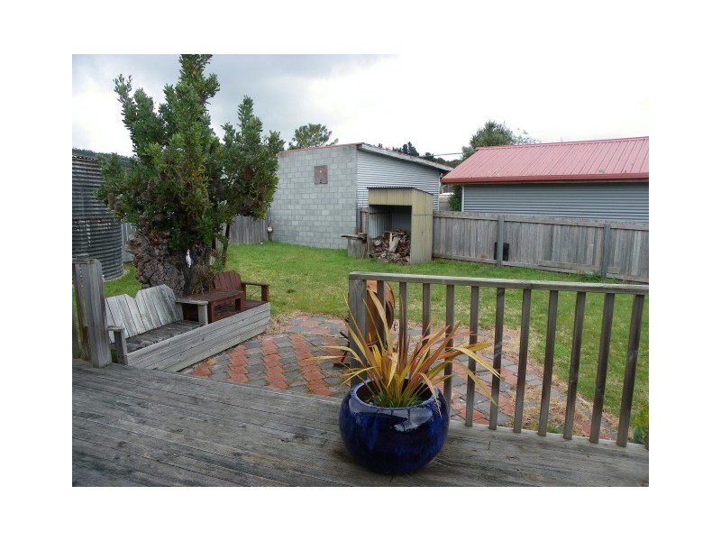 12 Irbys Circus, Sisters Beach TAS 7321