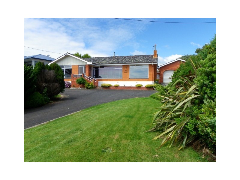 85 Old Bass Highway, Wynyard TAS 7325