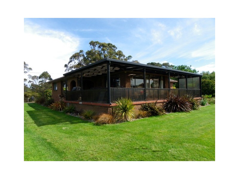1A Golf Links Road, Wynyard TAS 7325