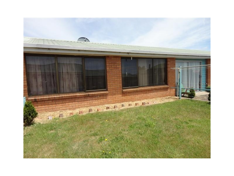 Unit 2/1 Station Street, Wynyard TAS 7325
