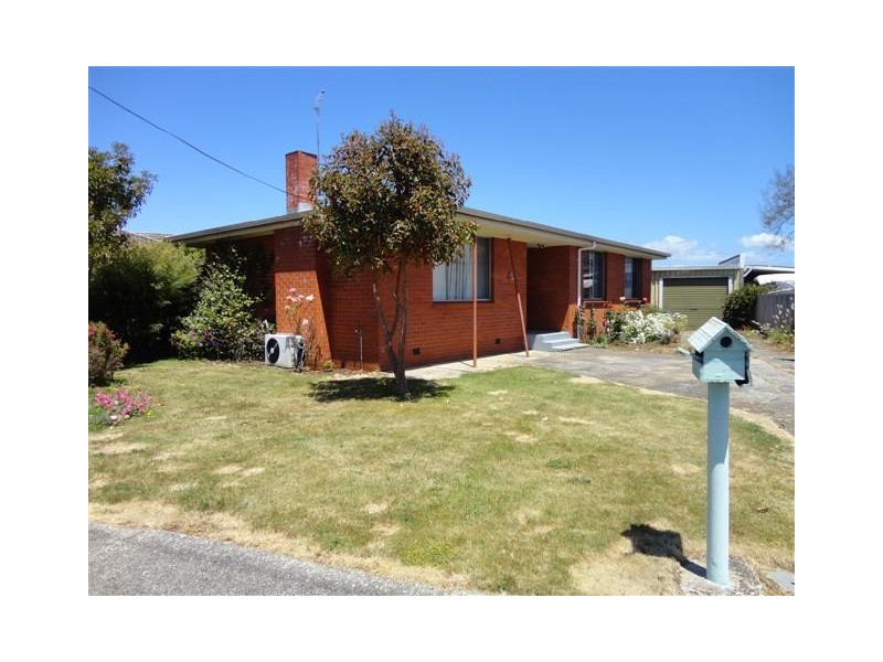 55 Martin Street, Wynyard TAS 7325