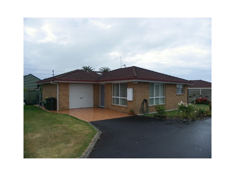 2/33 Saunders Street, Wynyard TAS 7325