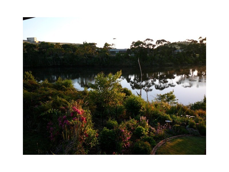 1 Gibbons Street, Wynyard TAS 7325