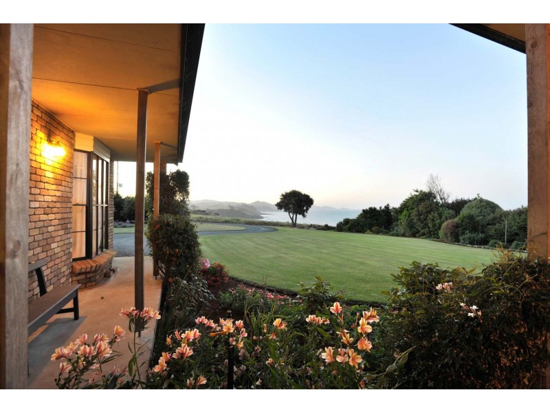 17126 Bass Highway, Wynyard TAS 7325