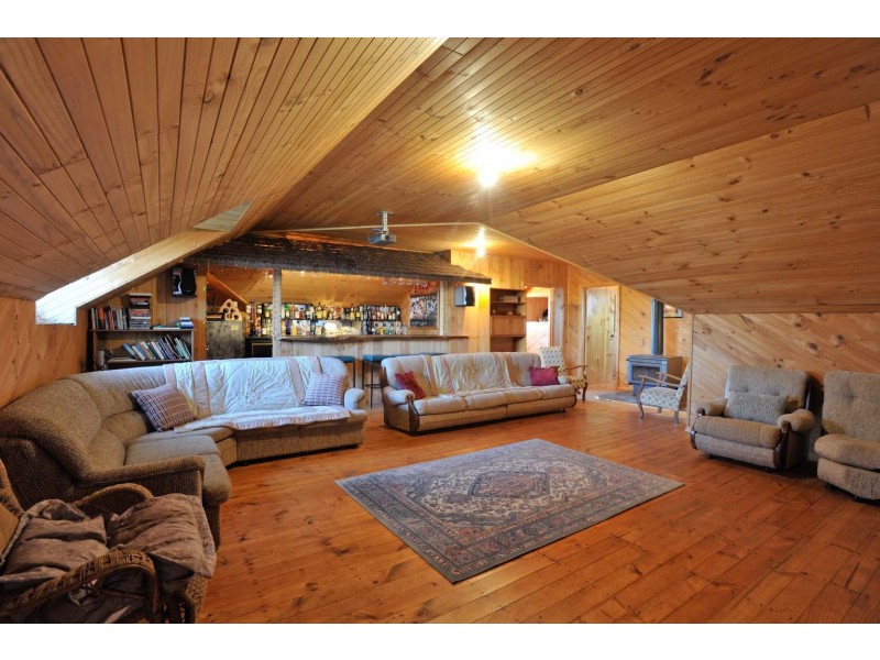 17126 Bass Highway, Wynyard TAS 7325