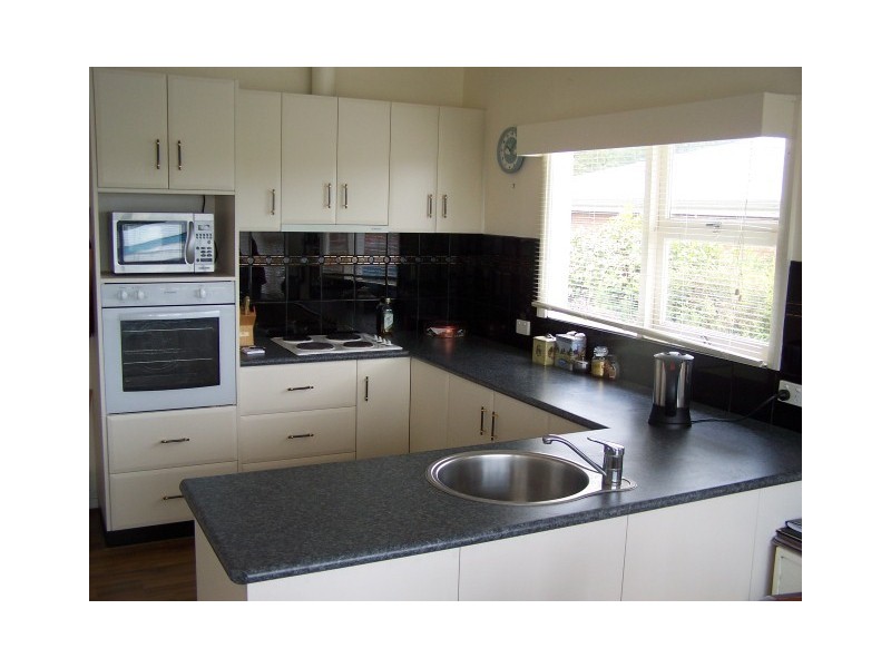 35 Beaufort Street, Somerset TAS 7322