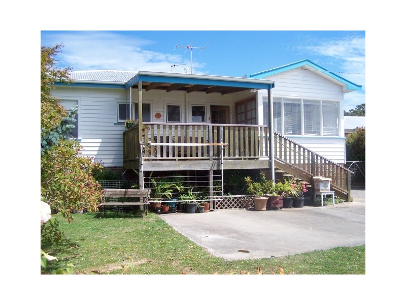 35 Beaufort Street, Somerset TAS 7322