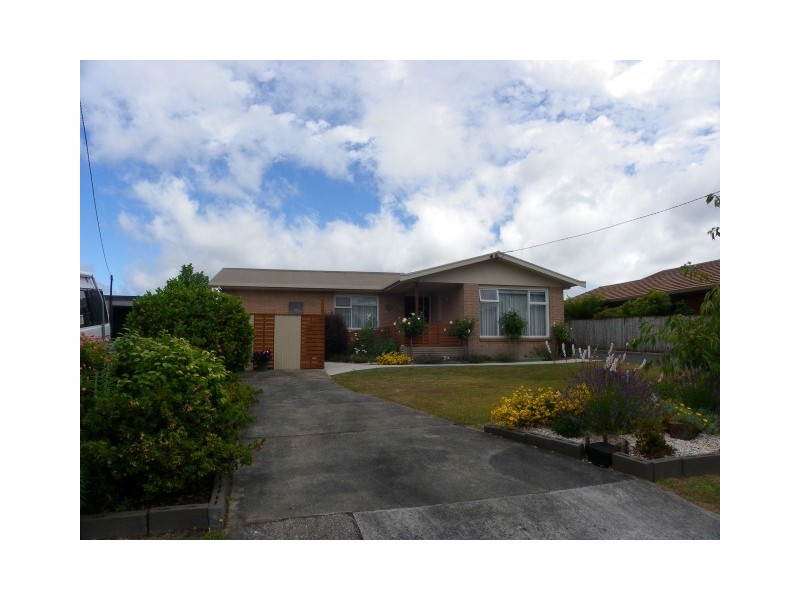 34 Hales Street, Wynyard TAS 7325