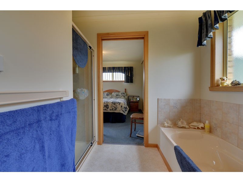 19 Freestone Crescent, Wynyard TAS 7325