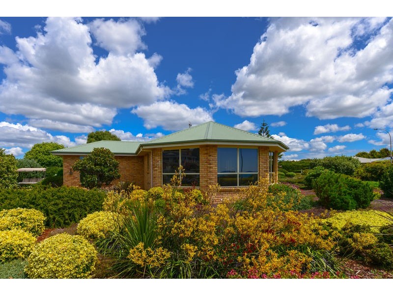 19 Freestone Crescent, Wynyard TAS 7325