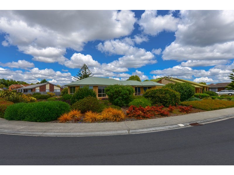 19 Freestone Crescent, Wynyard TAS 7325