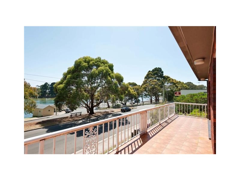 2/14 Goldie Street, Wynyard TAS 7325