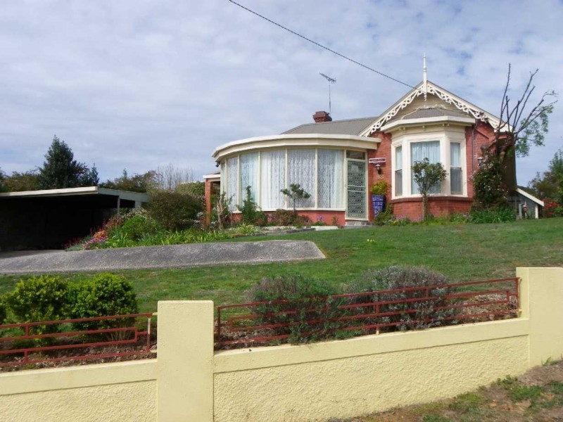 98 Inglis Street, Wynyard TAS 7325