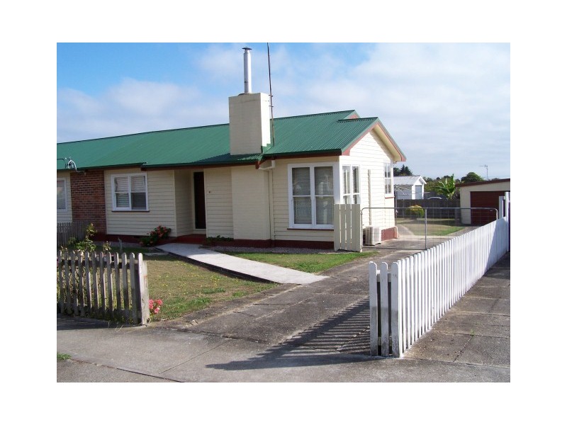 81 Simpson Street, Somerset TAS 7322
