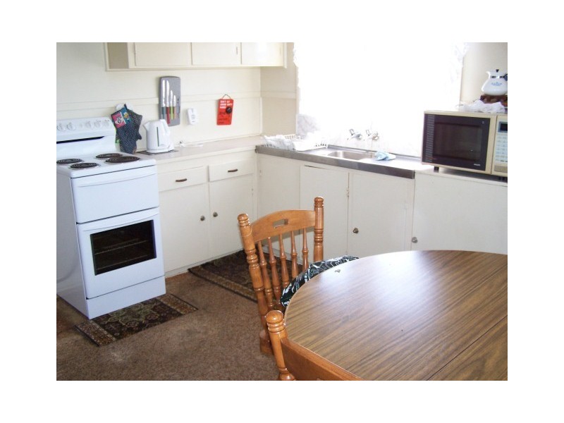 81 Simpson Street, Somerset TAS 7322