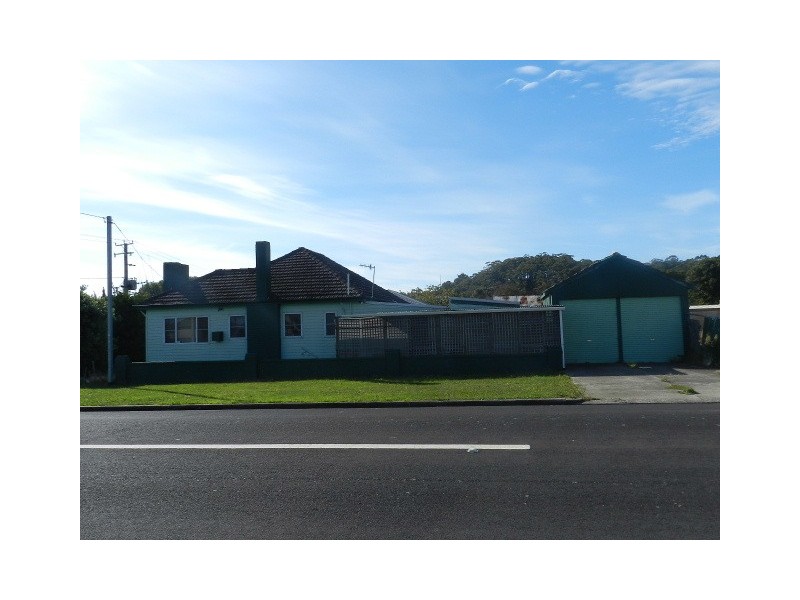 8 Simpson Street, Somerset TAS 7322