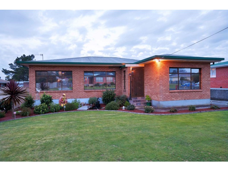 41 Beaufort Street, Somerset TAS 7322