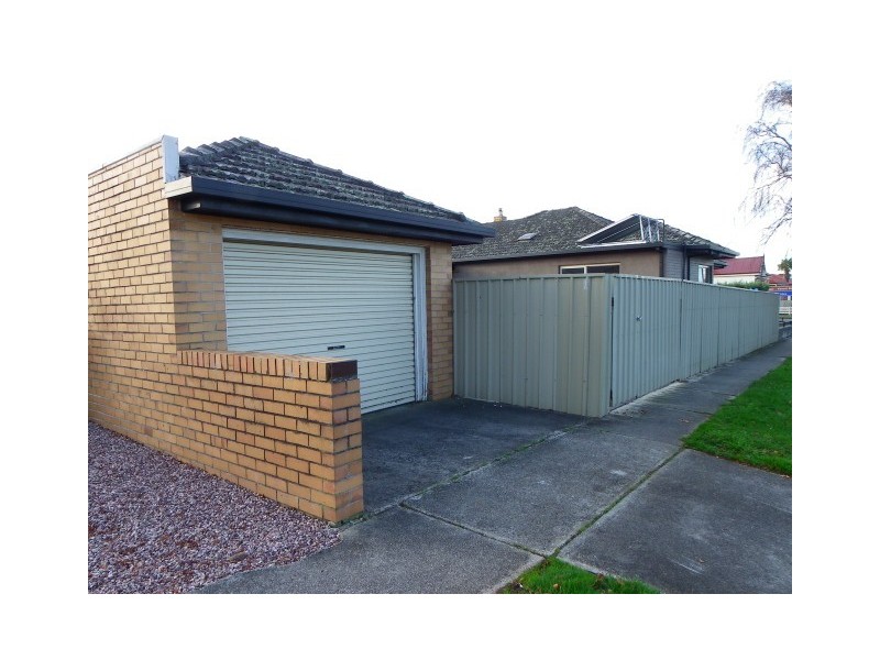 16 Saunders Street, Wynyard TAS 7325