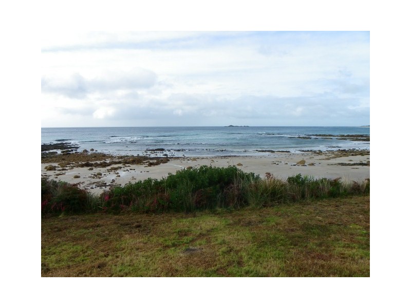 107 Irby Boulevard, Sisters Beach TAS 7321