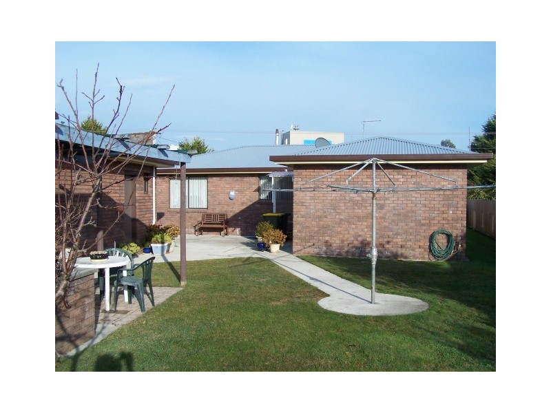 37 George Street, Wynyard TAS 7325