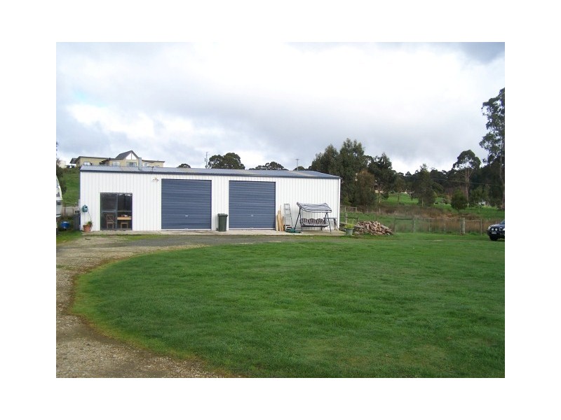 27 Lennah Drive, Wynyard TAS 7325
