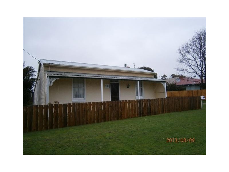 4 Gibbons Stret, Wynyard TAS 7325