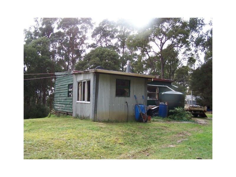 12 Beatties Road, Lapoinya TAS 7325
