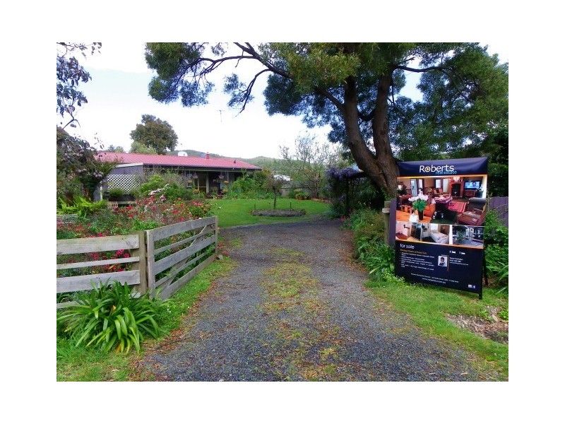 20 Bridge Street, Sisters Beach TAS 7321